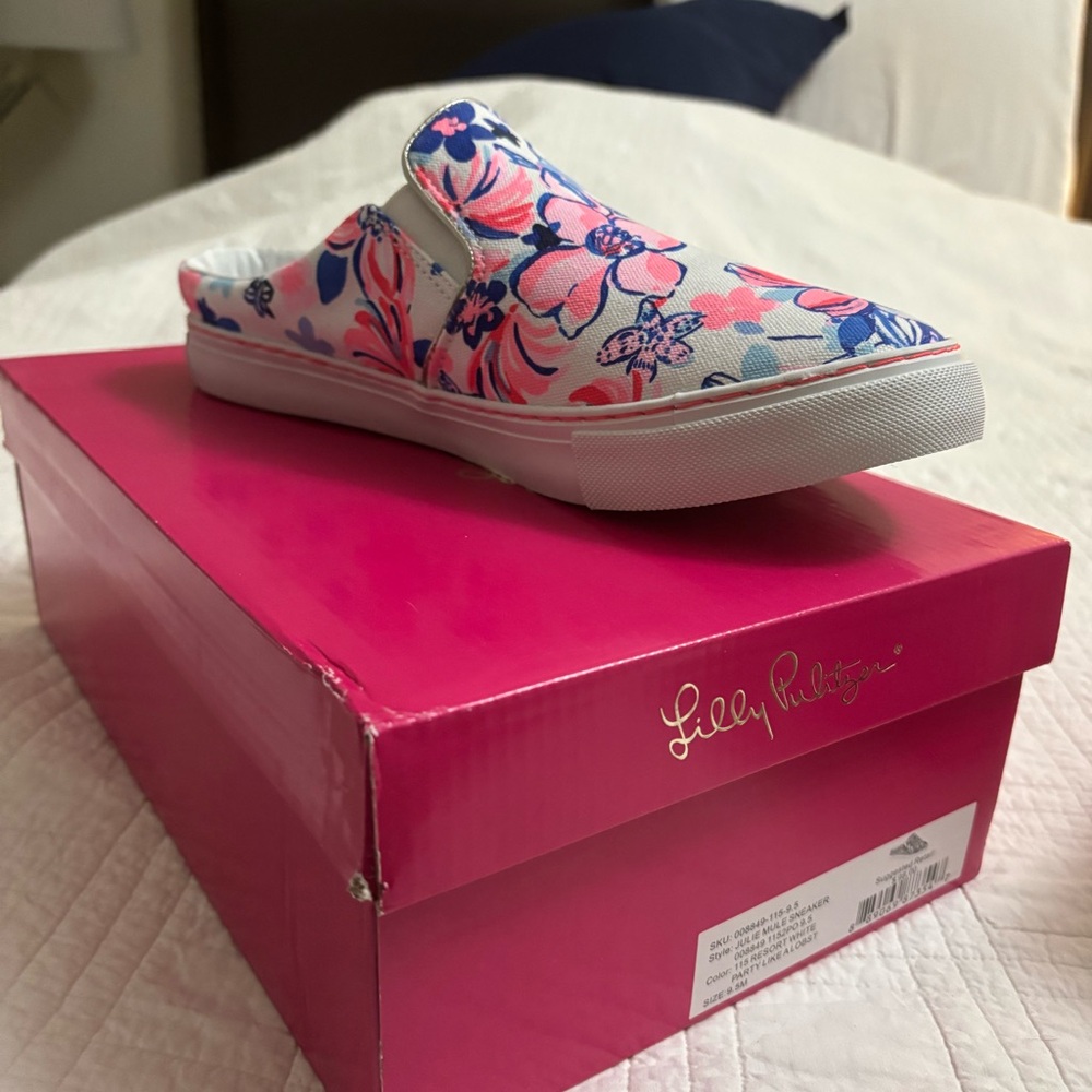 Lilly Pulitzer Julie mule size 9.5 NWT $45 resort white party like a lobster